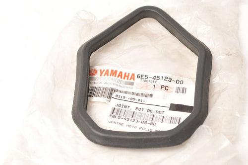 Genuine Yamaha 6E5-45123-00-00 Gasket,Muffler - 115HP 150HP 175HP 200HP Outboard