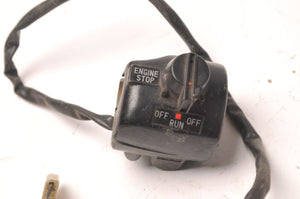 Yamaha RD350 RH Handlebar Switch On/Off/Run Engine Stop 4Y3-83976 Canada Only #6 - Very Good