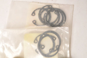 Genuine Yamaha 99009-20500 Qty:8 Circlip Circlips - Moto-4 YTM225 TTR250 YZ WR +