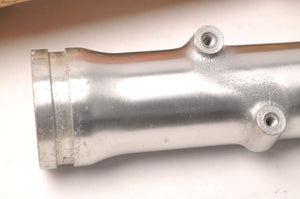 Genuine Honda Right Lower Fork Leg Case CB500 CB450 CL450 | 51421-323-010 #1 - Like New
