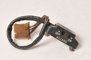 Yamaha Hazard Switch 225 YHA225 Venture XVZ1200 XVZ12  |  1983-1985 - Very Good