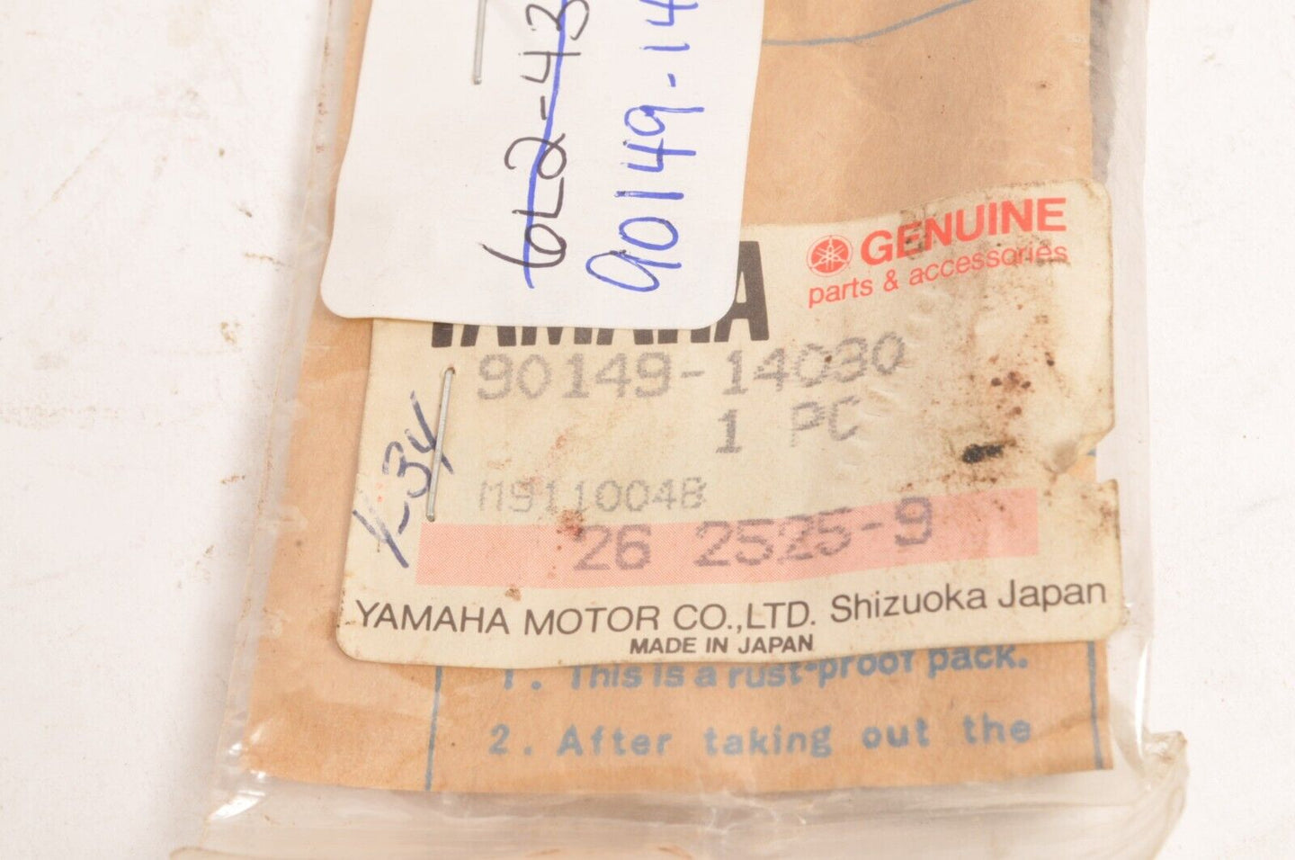 Genuine Yamaha Screw,special shape 9.9hp 15hp 25hp 40hp ++  | 90149-14030-00