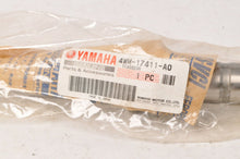 Load image into Gallery viewer, Genuine Yamaha 4WM-17411-A0-00 Axle,Main 16t - XV1600 1600 Road Star 1999-2003