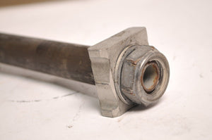 Used Honda Rear Axle assy w/spacers CBR600RR 05-12 | 42301-MEE-D00 + 42311-MCJ - Very Good