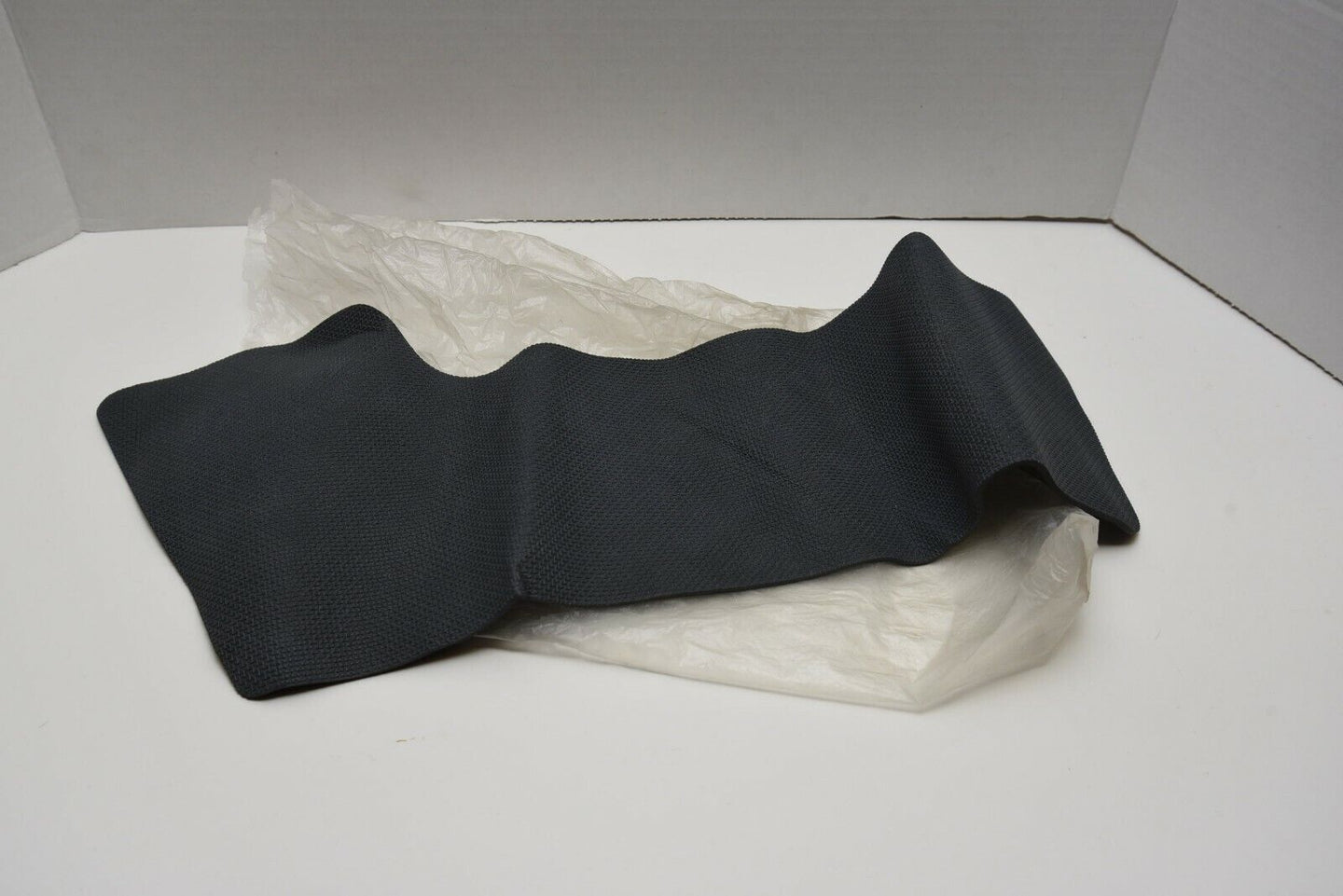 Genuine Yamaha Marine EU0-63581-21-00 Mat,Upper R WR500 waverunner floor gunwale