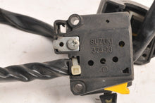 Load image into Gallery viewer, Used Suzuki Switch, LH Left Light Signal GSX GSXR 600 750 RF900R  | 37400-17E31 - Very Good