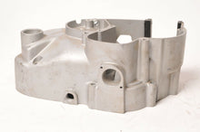 Load image into Gallery viewer, Genuine Yamaha Right Side Crankcase Cover - 15420 - possible for U5 ?  - Like New