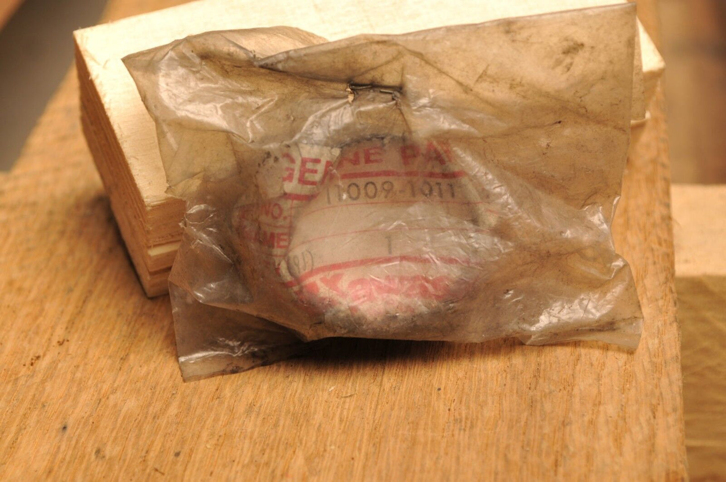 NOS OEM KAWASAKI 11009-1011 GASKET, MUFFLER CONNET - KZ440 KZ550 KL ZX ++ - Like New