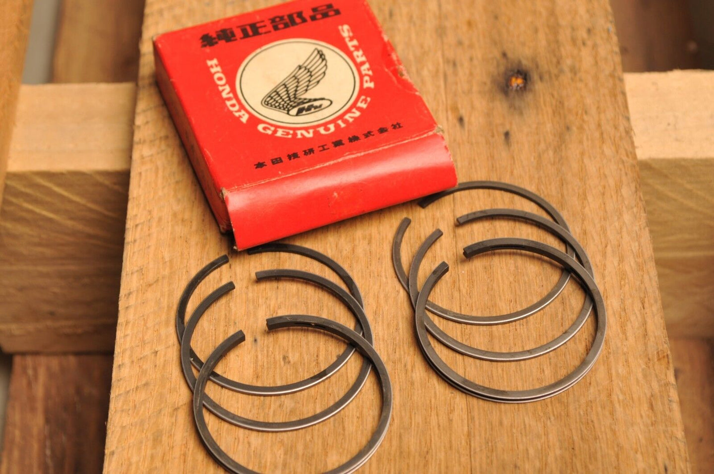 NOS HONDA OEM RINGS, RING SET (PISTON) CB93 125CC 1364S1-ACR 1ST OVER +0.25 - Like New