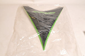 Genuine Arctic Cat Decal,cover hood center Sabercat 2004 04   |  5611-482 - Like New