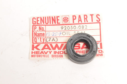 Kawasaki Oil Seal Change Shaft KLR KDX KSF KL  | 92050-082