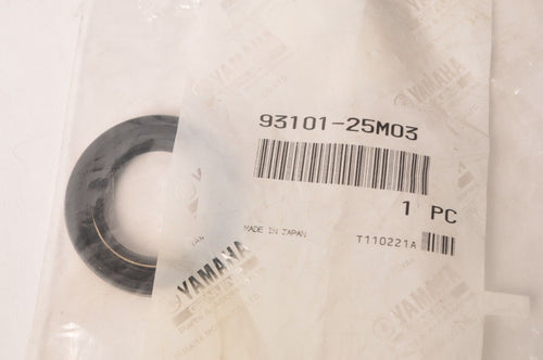 Genuine Yamaha Oil Seal Lower Prop Shaft 60 70 85 90 HP Outboard  | 93101-25M03