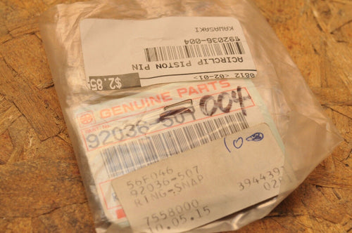 NEW NOS KAWASAKI CIRCLIP SNAP RING - PISTON 92036-004 *PAIR* JETSKI JET SKI - Like New