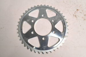 Sunstar Steel Rear Sprocket 1467-43T / 42041-1457 fits Kawasaki ZX-10R 10RR ++ - Like New