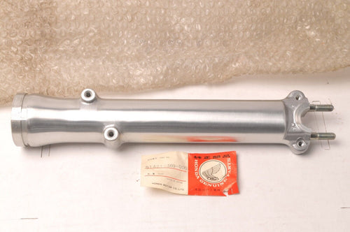 Genuine Honda Right Lower Fork Leg Bottom Case CB400F CB360 ++ | 51421-369-000 - Like New