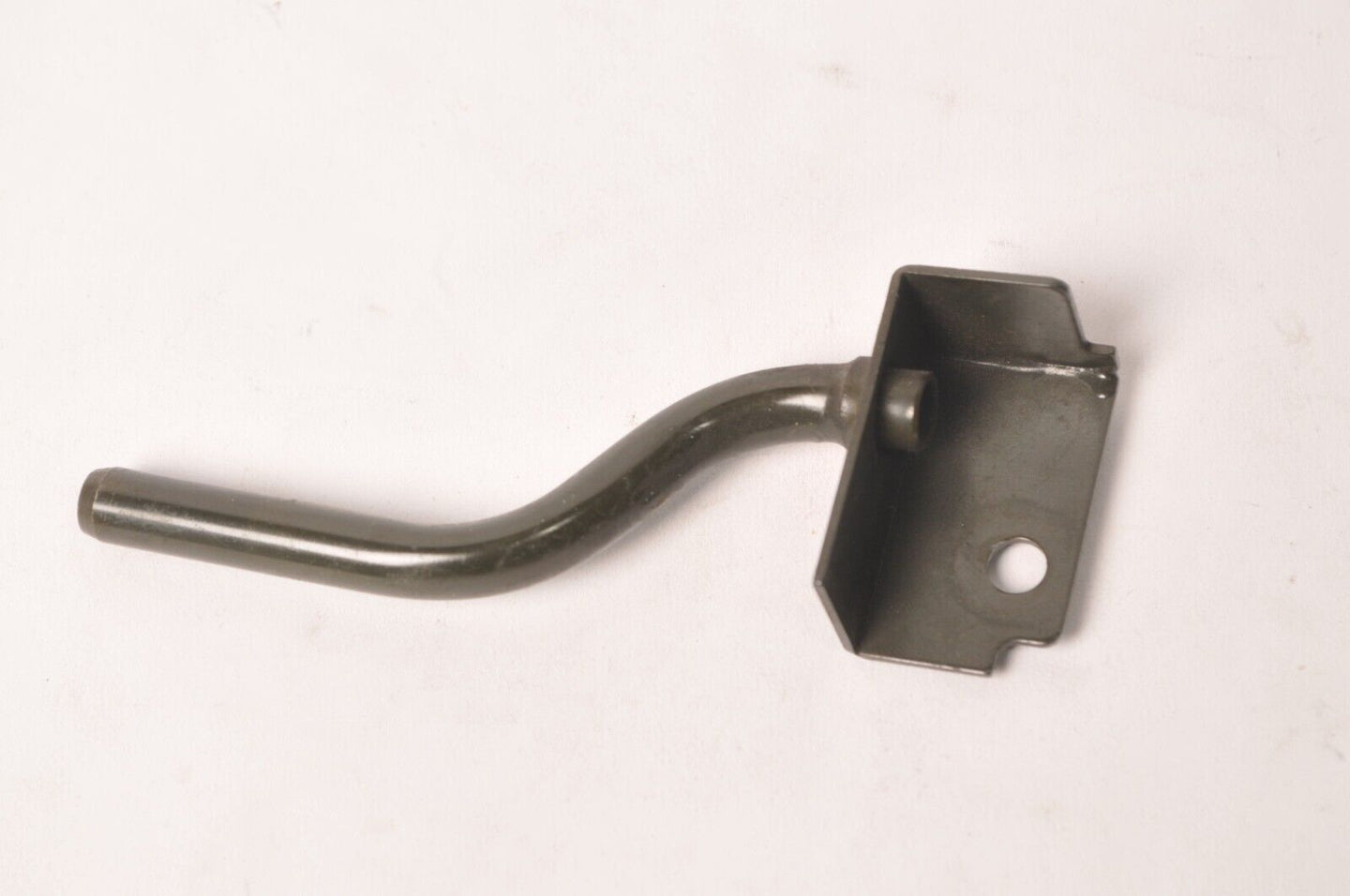 Used Yamaha Stay,Bracket breather air cleaner assembly part | 5VN-14413-00 - Very Good