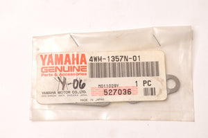 Genuine Yamaha Plate,Stopper oil pump road star 1600 1700 1900 +  | 4WM-1357N-01
