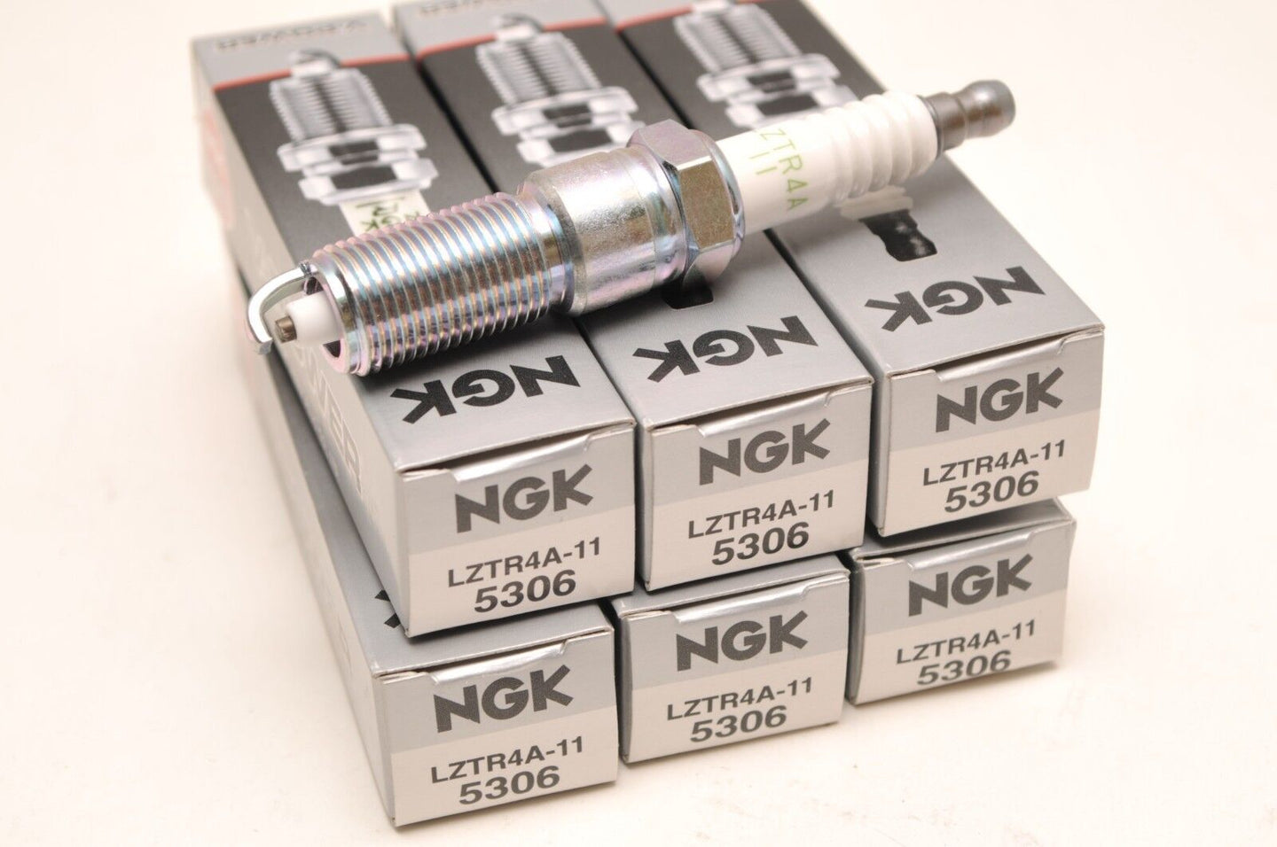 (6) NGK LZTR4A-11 5306 Spark Plug Plugs Bougies - Lot of Six / Lot de Six