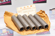 Load image into Gallery viewer, OEM VINTAGE Honda 42620-230-010 Qty:5 REAR AXLE COLLAR CA175 CL125 SS125 - Like New