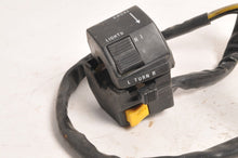 Load image into Gallery viewer, Used Suzuki Switch, LH Left Light Signal GSX GSXR 600 750 RF900R  | 37400-17E31 - Very Good