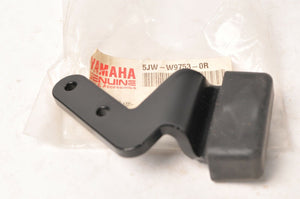 Genuine Yamaha 5JW-W9753-0R Mount, Right Pannier - FJR1300 2003-2013 03-13