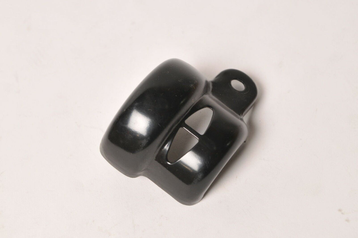 Genuine Yamaha Cover,Rear Brake Master Reservoir Tank - XVZ13   |  4NK-25888-00