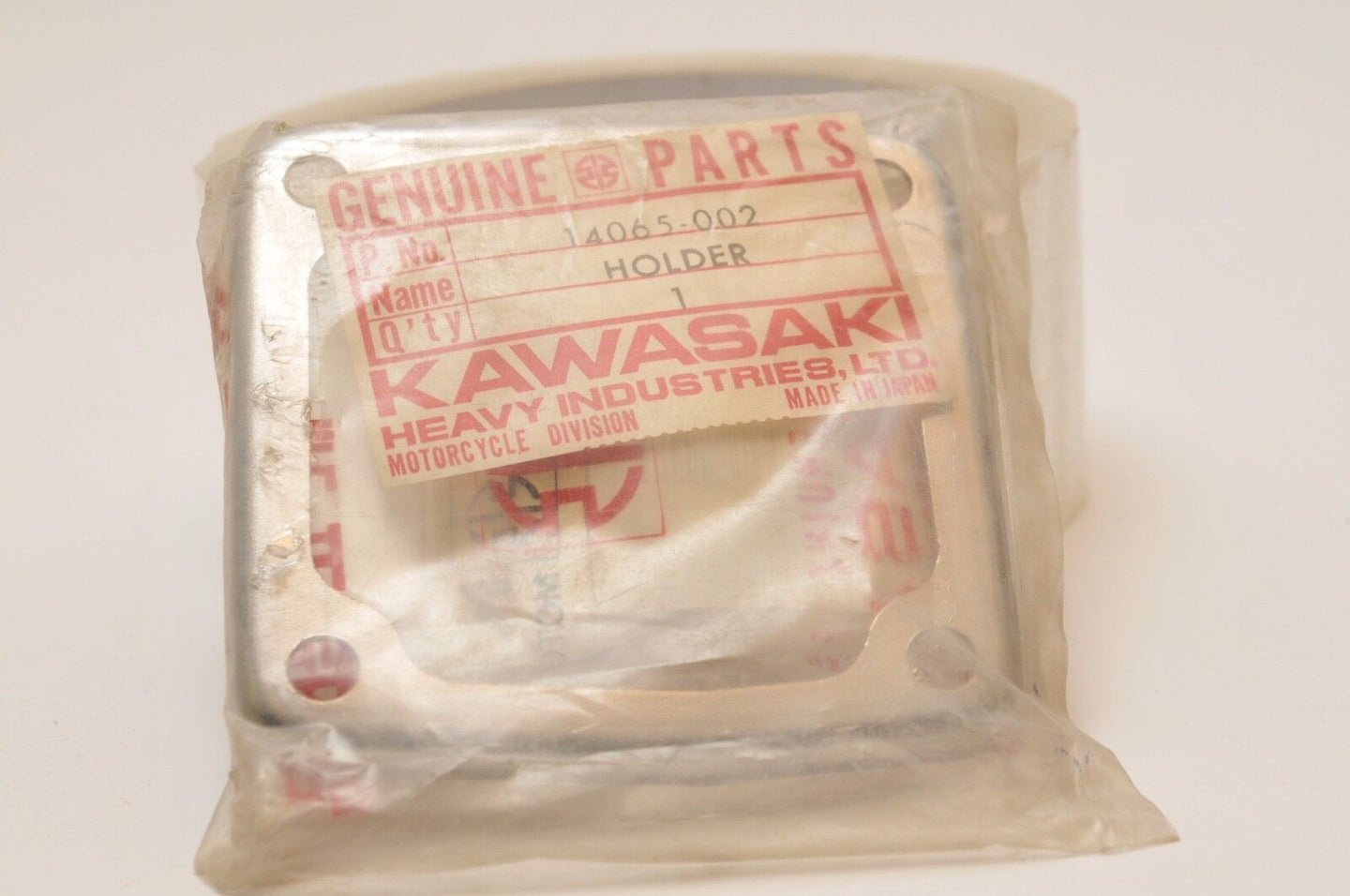 NEW Kawasaki NOS 14065-002 HOLDER-CARBURETOR CAP 1971-1975 F6 F7 71 72 73 74 75 - Like New