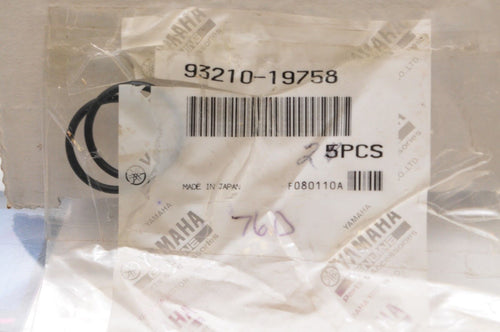 NEW NOS OEM YAMAHA 93210-19758 Qty:2  O-RING RINGS - (WATER PUMP)  - Like New