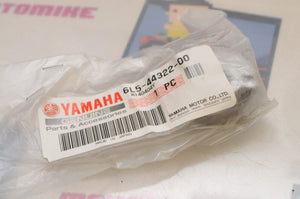 NEW NOS OEM YAMAHA 6L5-44322-00-00 INSERT,CARTRIDGE  2.5 3 HP OUTBOARD MOTOR