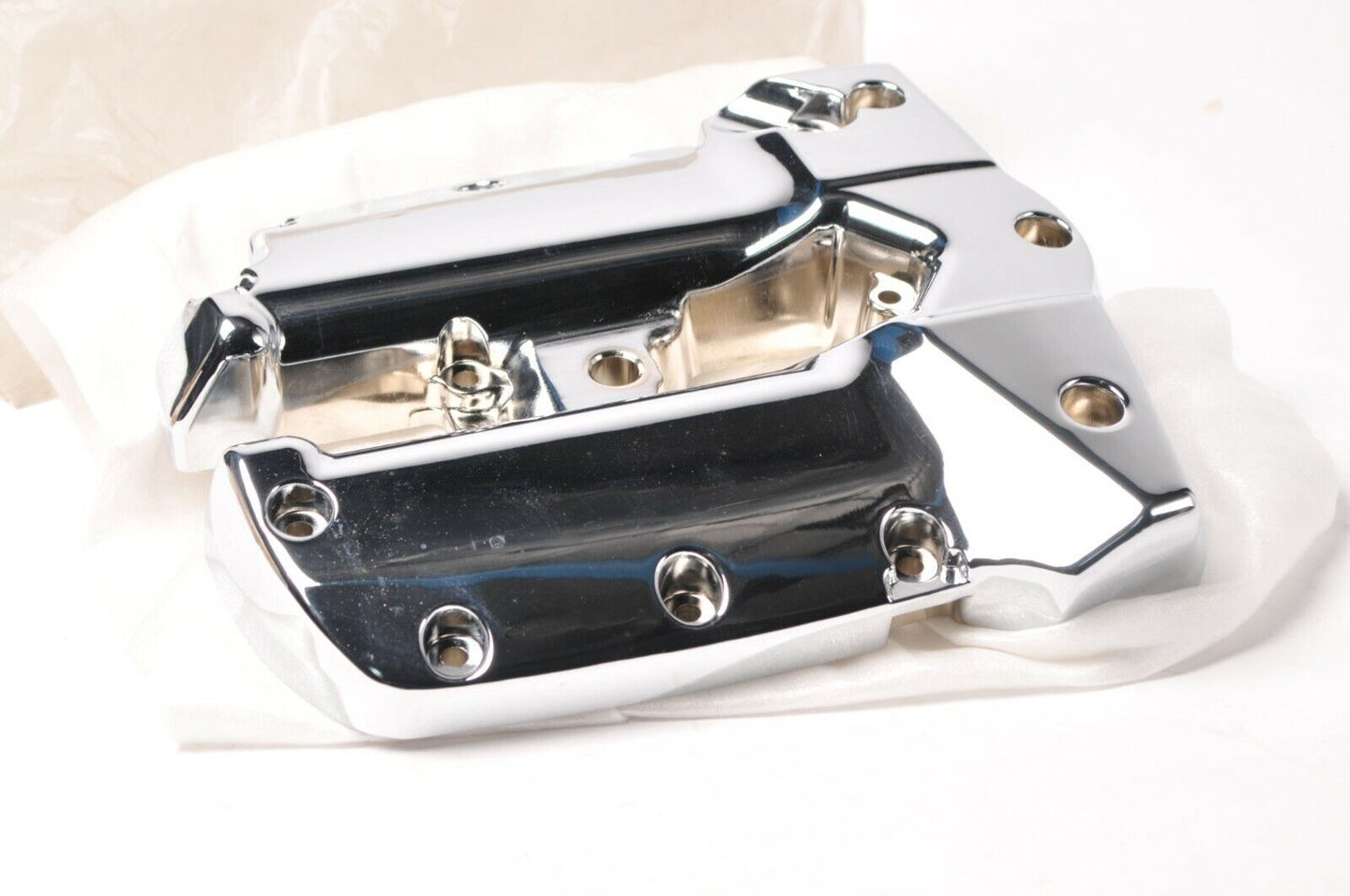 Genuine Yamaha 5VN-11191-00-00 REAR Cover,Cylinder Head XV17 Road Star 2004-14