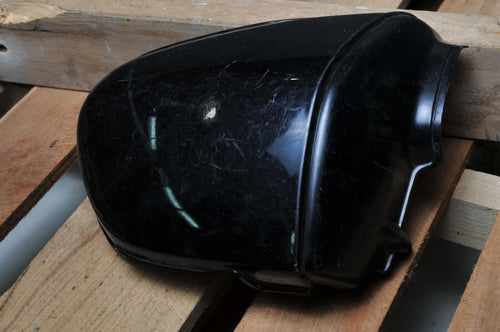 GENUINE HONDA SIDE COVER SET R RH RIGHT 83600-413-000 BLACK, NOT INSTALLED - Very Good