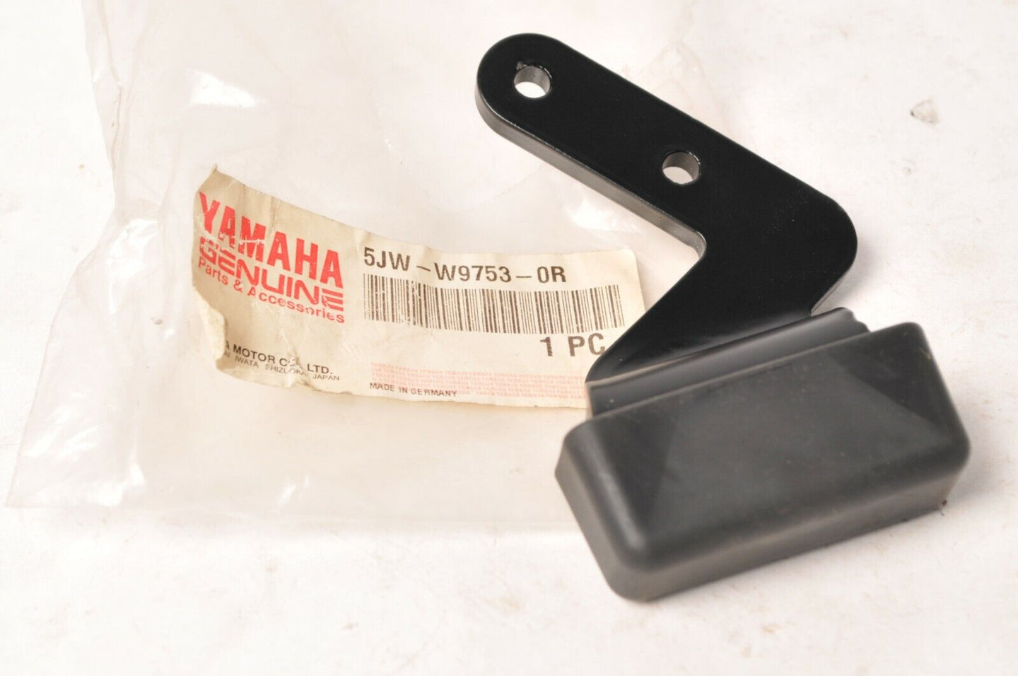 Genuine Yamaha 5JW-W9753-0R Mount, Right Pannier - FJR1300 2003-2013 03-13