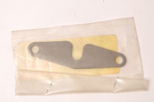 Load image into Gallery viewer, Genuine Yamaha Plate,Stopper oil pump road star 1600 1700 1900 +  | 4WM-1357N-01