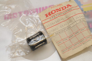 NOS OEM VINTAGE Honda 91008-360-004 BEARING, CON CONNECTING ROD SMALL END CR MT - Like New