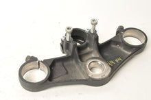 Load image into Gallery viewer, Genuine Honda CBR600F4 Upper Triple Top Bridge  1999-2000  |  53300-MBW-000 - Very Good