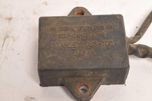Load image into Gallery viewer, Genuine Kawasaki turn signal operating switch KZ750 KZ1300 KZ1000 |  27010-1016 - Very Good