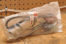 Load image into Gallery viewer, NEW OEM YAMAHA WIRE HARNESS 63D-82590-10-00 1995-2000 40/50 HP OUTBOARD ELECTRIC - Like New