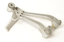 Load image into Gallery viewer, Genuine Honda CBR600F4 Rear Footpeg Foot Rest assembly step RH | 50750-MBW-000ZA - Very Good