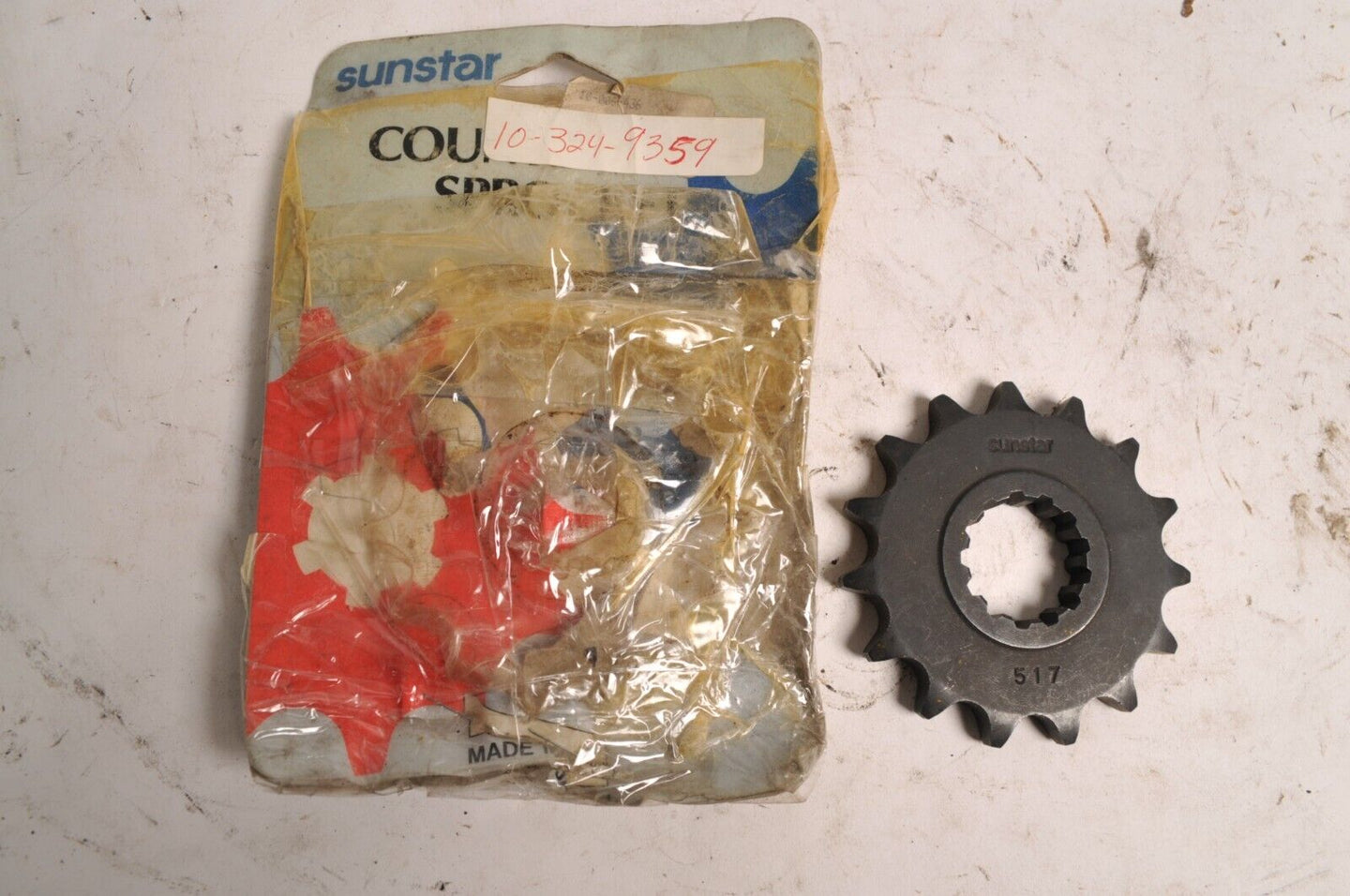 Sunstar Steel Front Sprocket 517-15 15t 06-436 Fits Yamaha YZF-R1 XJR1300 FZ1 - Like New