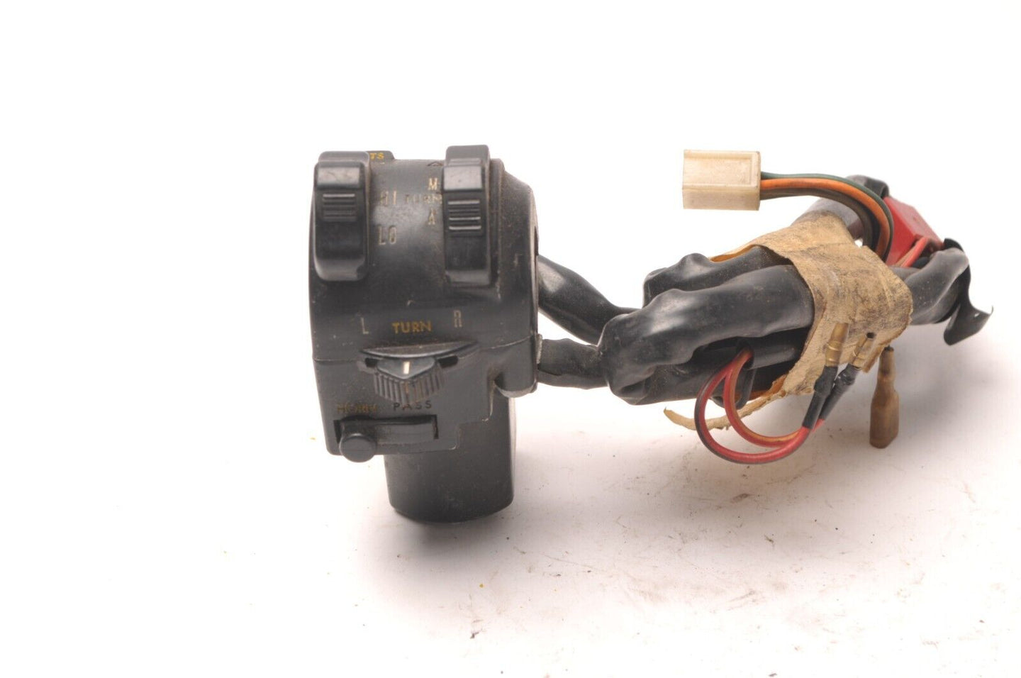 Vintage Kawasaki Switch LH Left Lighting Horn - KZ550 1980-1983 | 46091-1135 - Salvage