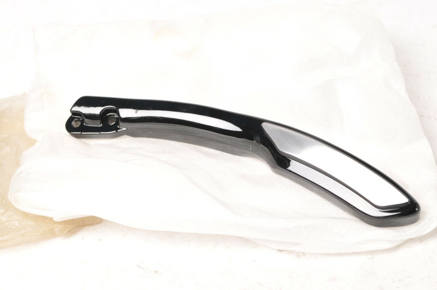Genuine Yamaha 1RM-2164J-00-00 Stay,Bracket RH Rear Fender Virago XV750 700 1100