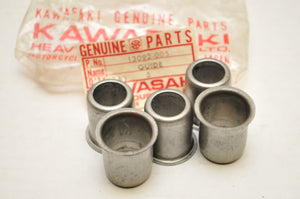 NOS GENUINE KAWASAKI 13092-005 Qty:5 GUIDE,CLUTCH SPRING GUIDES - F5 F8 F9 KZ200 - Like New