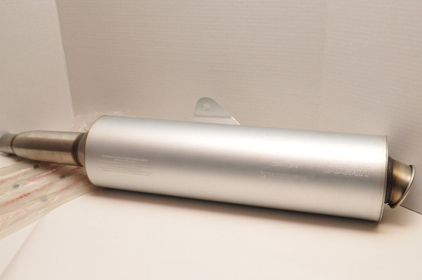 NEW DUCATI MUFFLER, SILENCER TAKE-OFF - LEFT 57410471A 2001 SUPERSPORT 750 900  - Like New