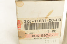 Load image into Gallery viewer, Genuine Yamaha Piston STD YZ125 1991 91   |  3XJ-11631-00-D0