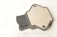 Load image into Gallery viewer, Genuine Honda Voltage Regulator Rectifier CBR600F4 99-00 SH633  | 31600-MV4-000