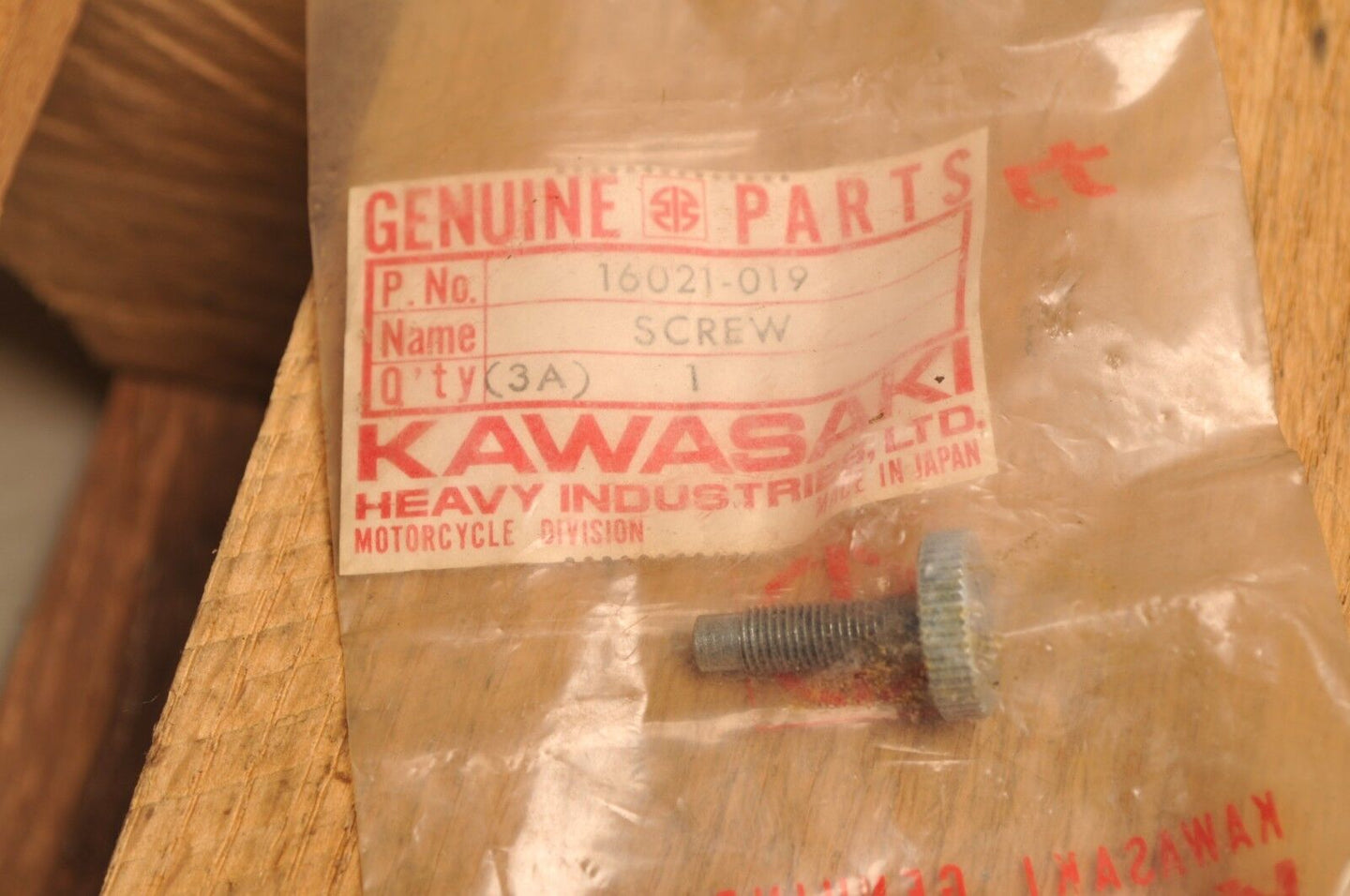 NOS OEM KAWASAKI 16021-019 SCREW,THROTTLE STOP Z1 1973-74-75 - Like New
