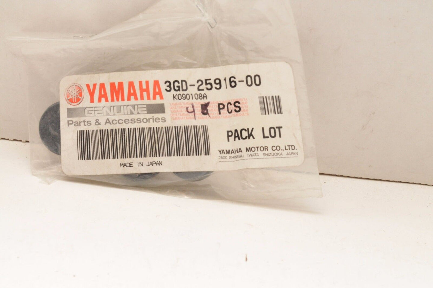 NEW NOS OEM YAMAHA CALIPER PLUG/CAP LOT OF FOUR (4) 3GD-25916-00 - Like New