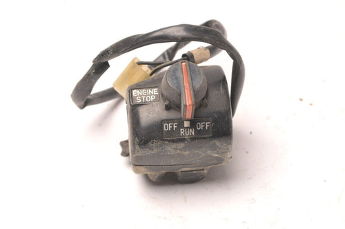 Yamaha RD350 RH Handlebar Switch On/Off/Run Engine Stop 4Y3-83976 Canada Only #5 - Very Good