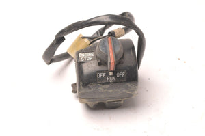Yamaha RD350 RH Handlebar Switch On/Off/Run Engine Stop 4Y3-83976 Canada Only #5 - Very Good