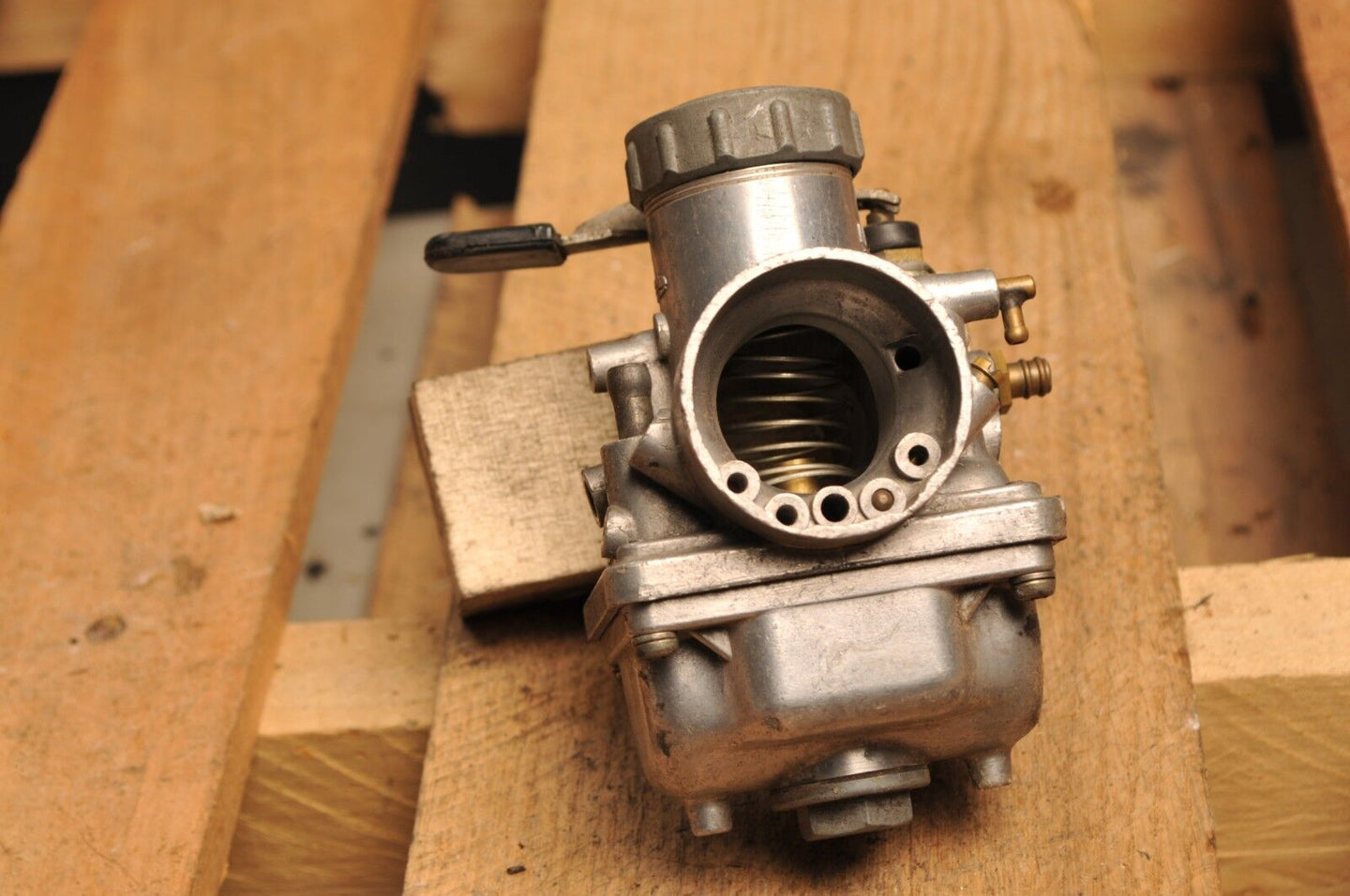 USED MOTORCYCLE CARBURETOR CARB - MIKUNI ISO - h SMALL CARB  - Salvage